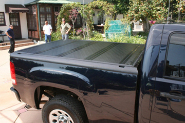 tonneau truck