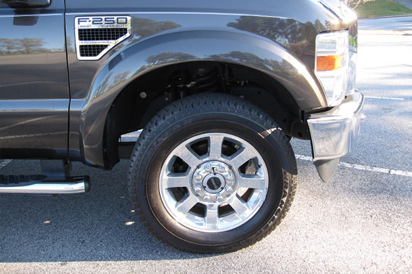 Ford F-250 Fender